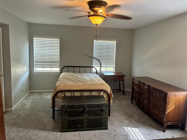 Building Photo - 6349 Briar Rose Dr