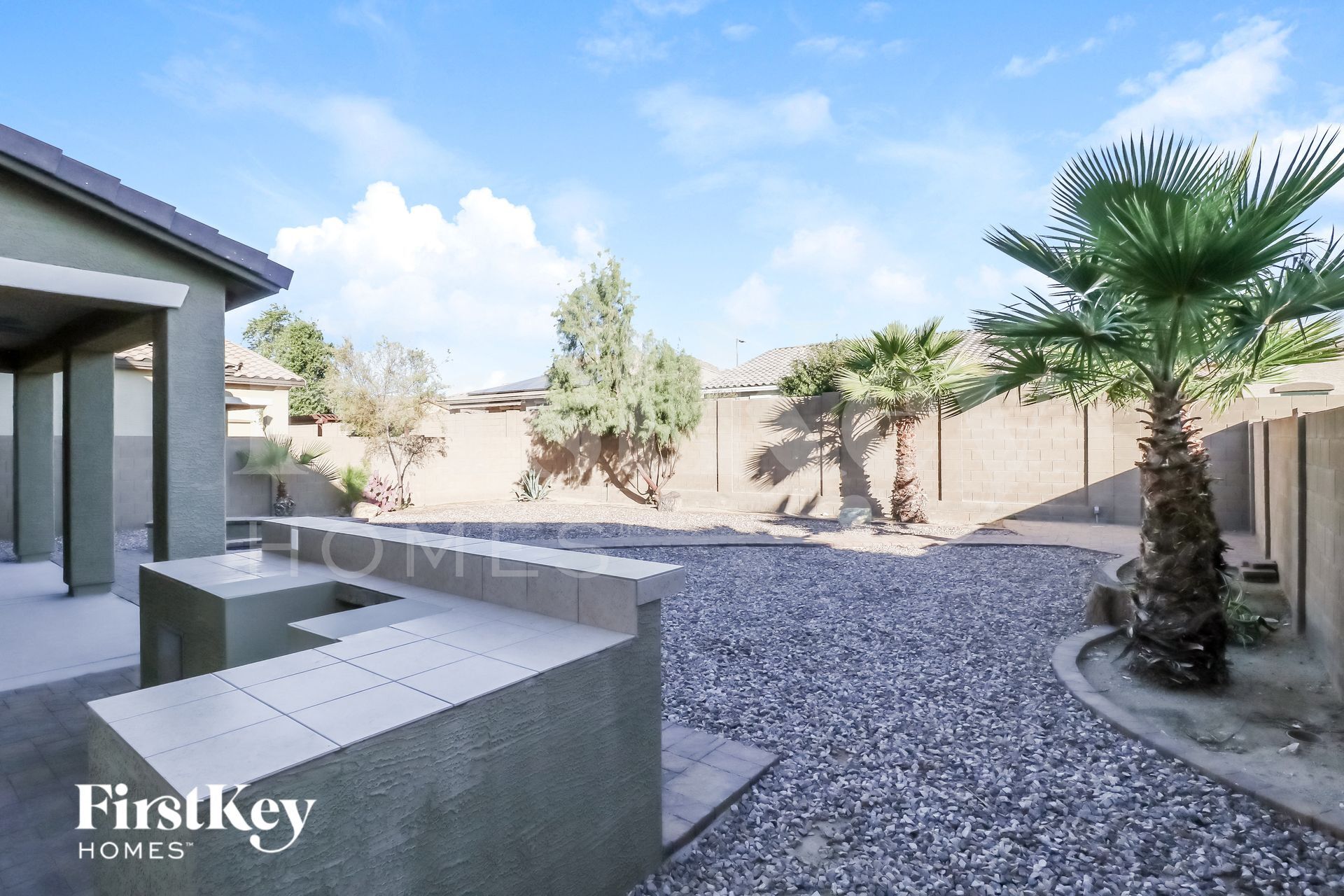 Building Photo - 21280 W Coronado Rd