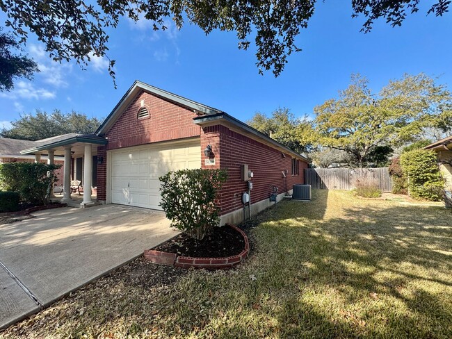 Building Photo - SW Austin: 3BD 2BA House for Rent