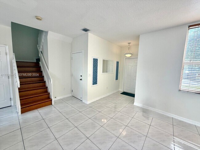 Building Photo - 1355 NW 154th Ln