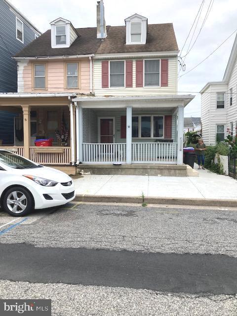 Building Photo - 340 Dorrance St