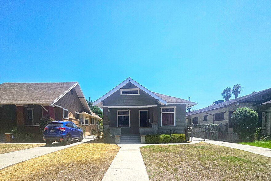 Building Photo - 648 N Heliotrope Dr