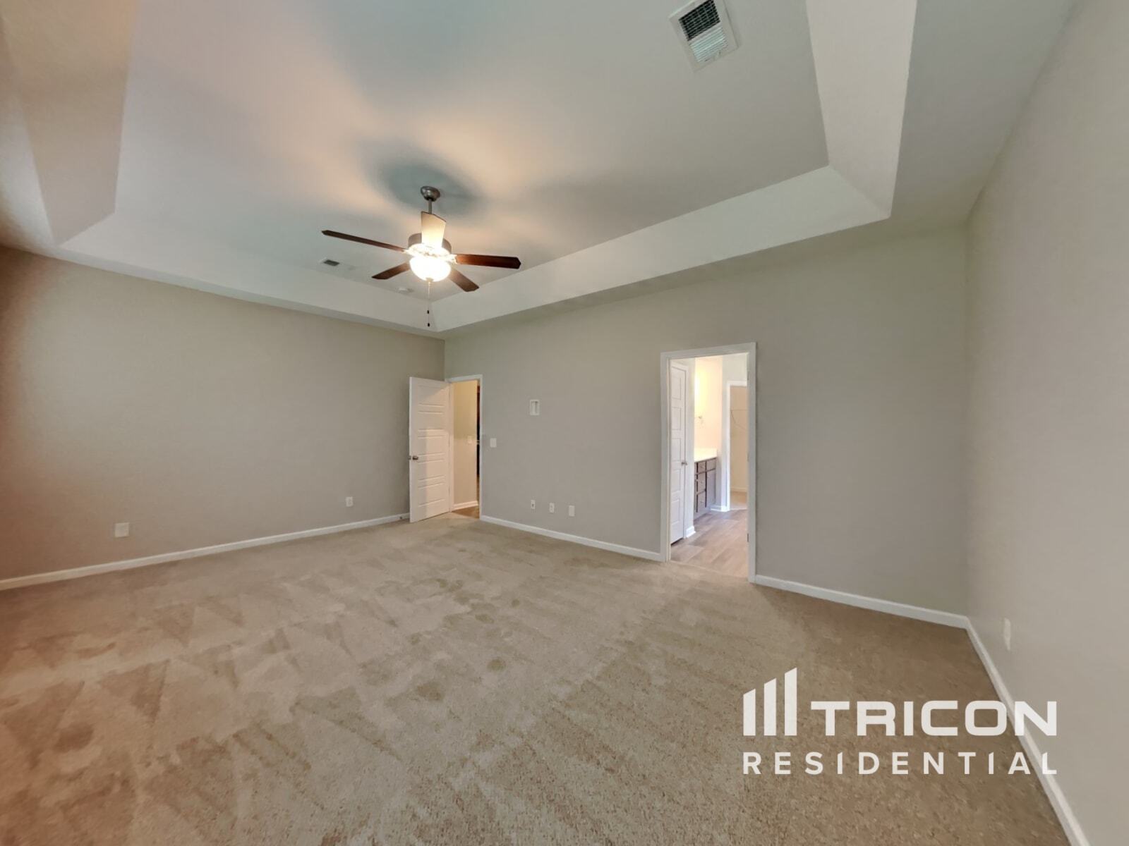 Building Photo - 829 Ellyson Dr