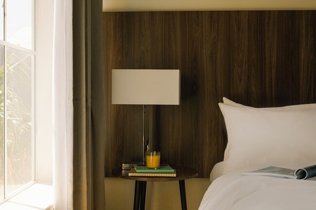 Building Photo - 7415 Universal Blvd