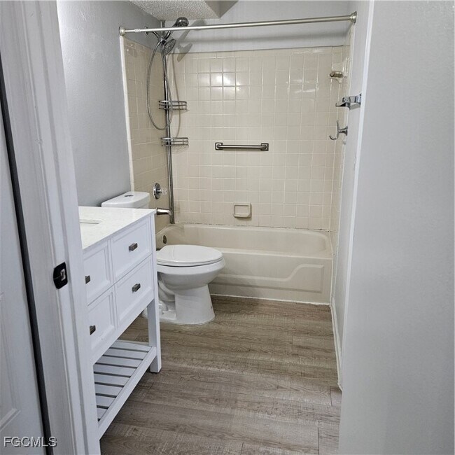 Building Photo - 13505 Eagle Ridge Dr