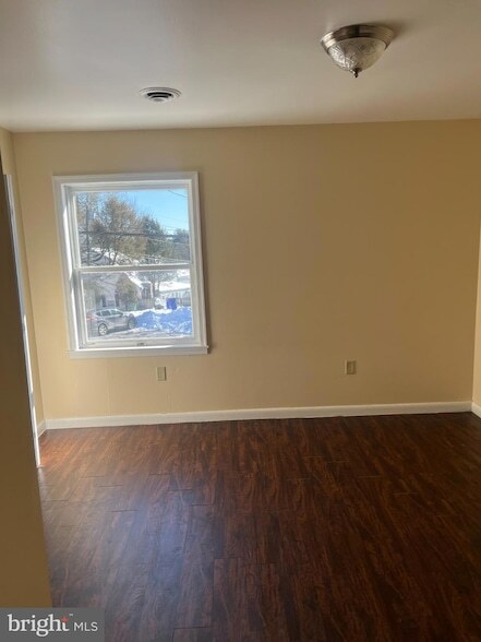 Building Photo - 3103 Walnut St