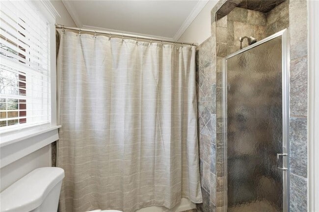 Building Photo - 1241 Park Blvd