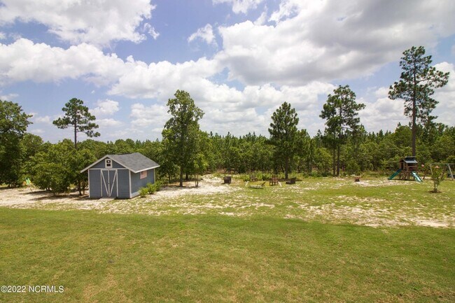 Building Photo - 160 Pinelands Vista