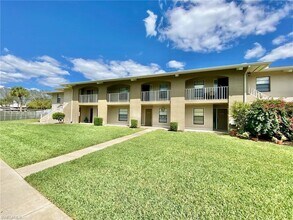 Building Photo - 145 Cypress Way E