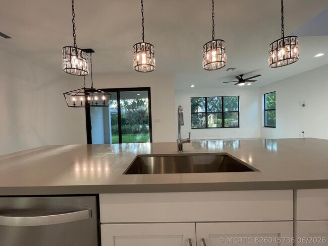 Building Photo - 4415 Arcturus Ln