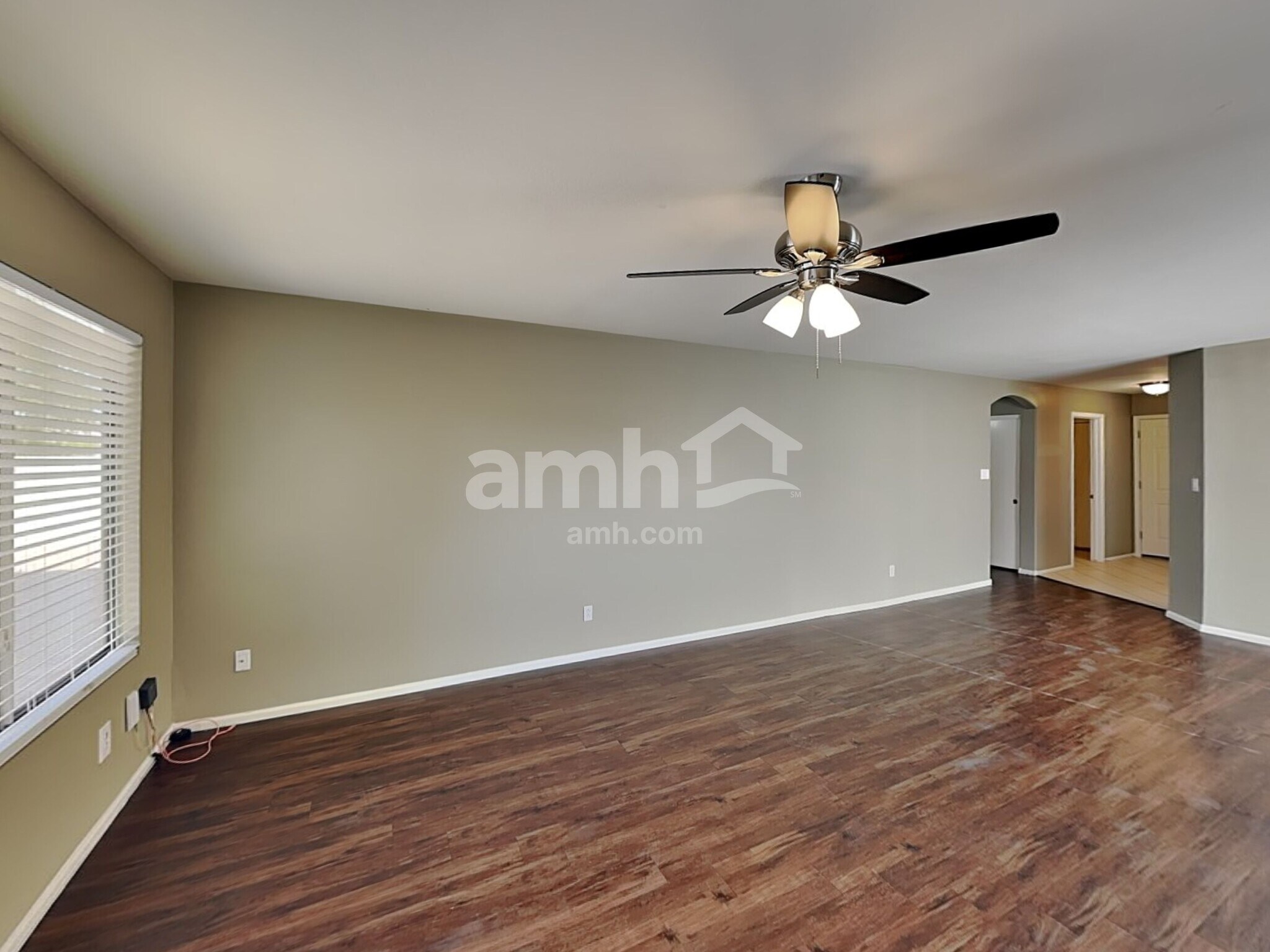 Building Photo - 13177 W Mauna Loa Ln