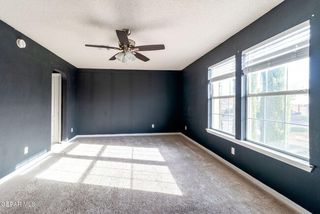 Building Photo - 7037 Luz De Espejo Dr