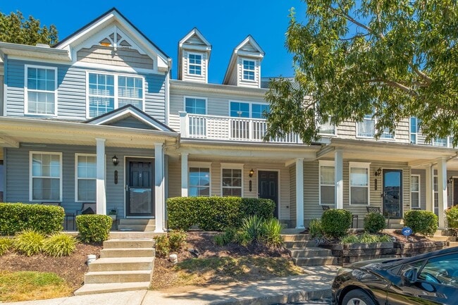 Building Photo - Beautiful Townhome in Antioch