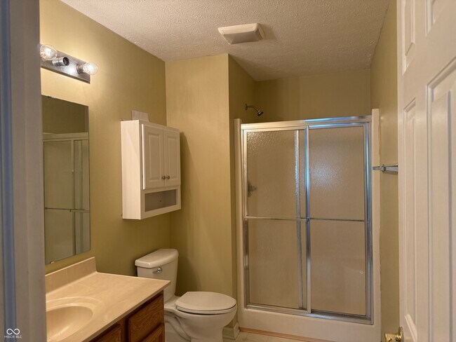 Building Photo - 9356c Villa Creek Dr