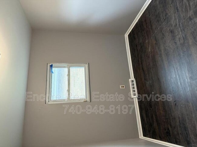 Building Photo - 1324 Fenceway Dr