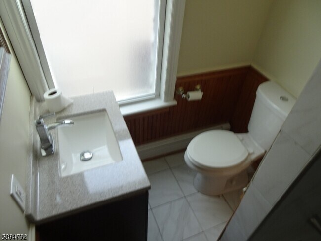 Building Photo - 59 Filmore St