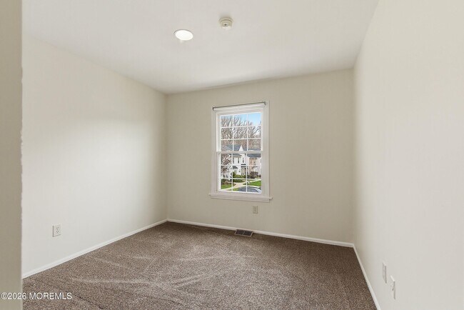 Building Photo - 280 Fairfield Pl