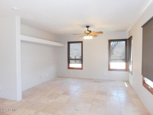 Building Photo - 40612 N 28th St
