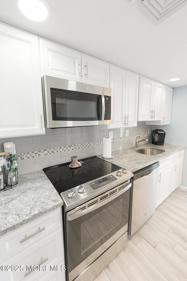 Building Photo - 1301 NJ-35