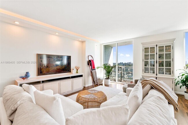 Building Photo - 244 Biscayne Blvd