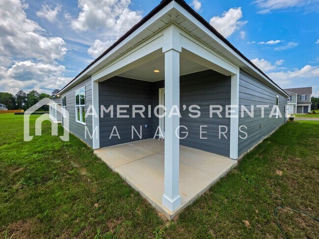 Building Photo - New Construction Home for Rent!