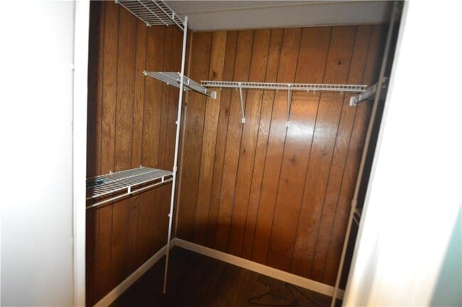 Building Photo - 4186 E 1100 S