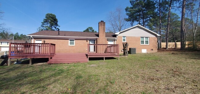 Building Photo - 1994 Westcliff~ Arran Lakes West
