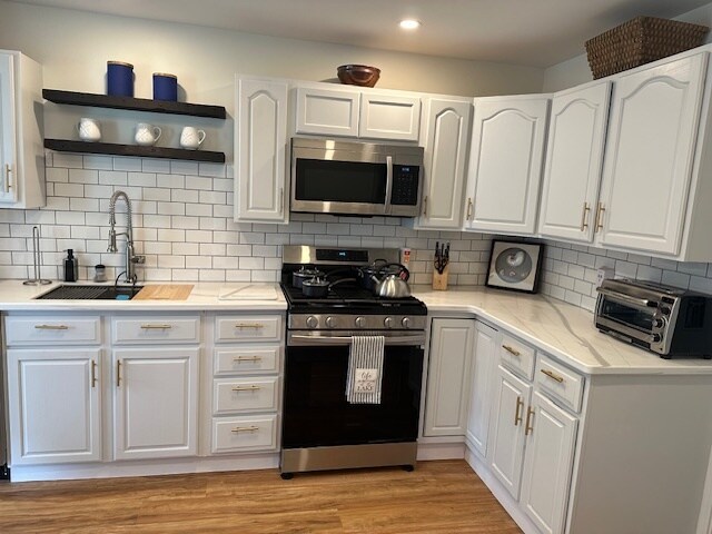 Building Photo - 4539 Exeter Ter