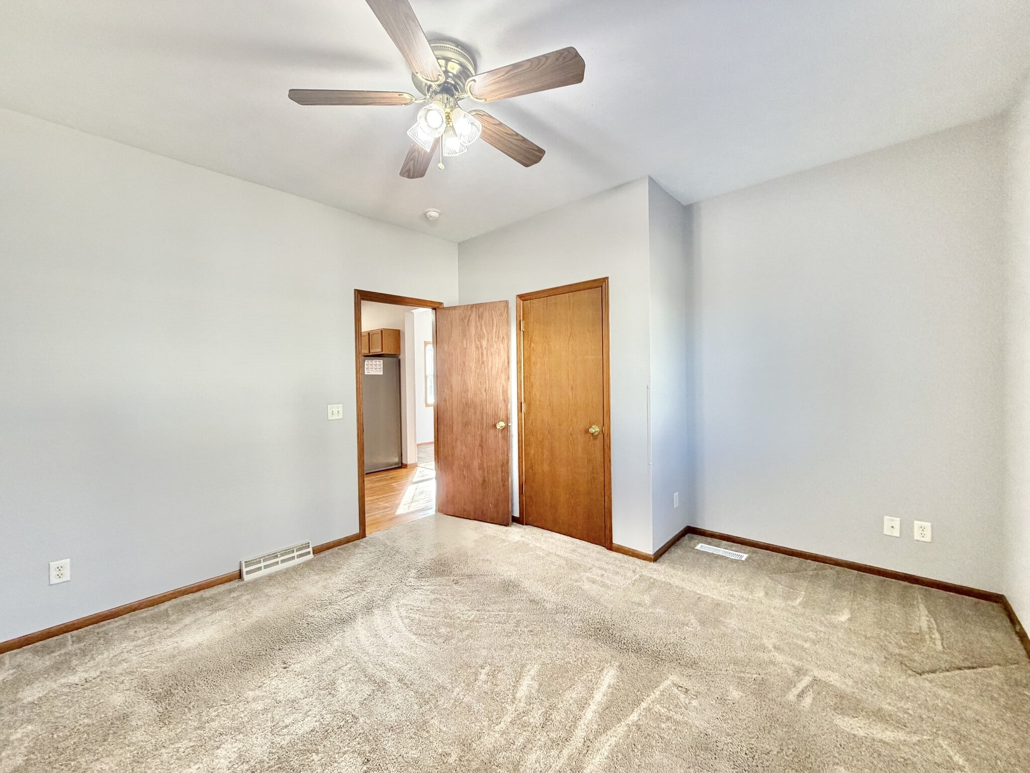 Building Photo - 167 S Jackson St