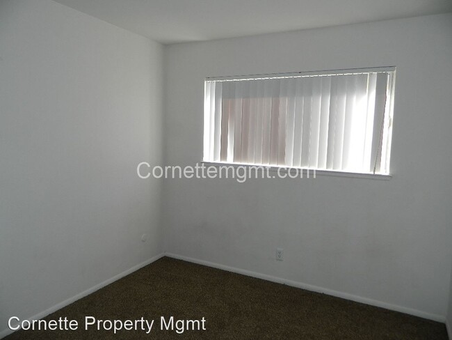 Building Photo - 6421 Benning St