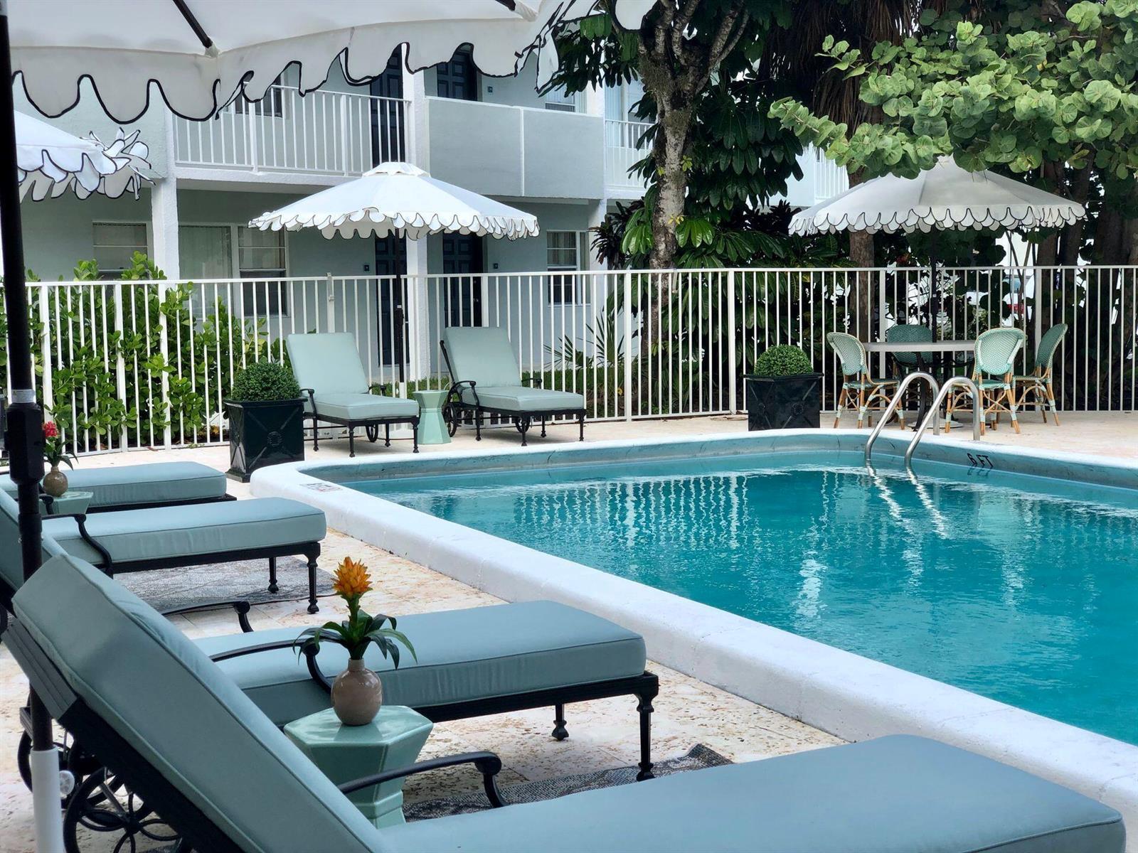 Building Photo - 2716 Vandiver Dr