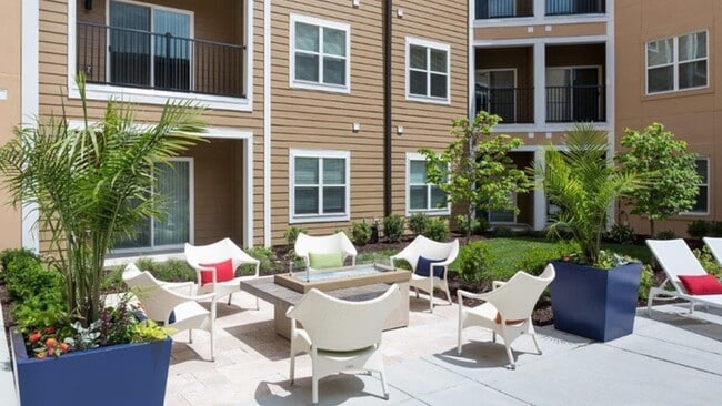 Building Photo - 10362 Old Olive Street Rd