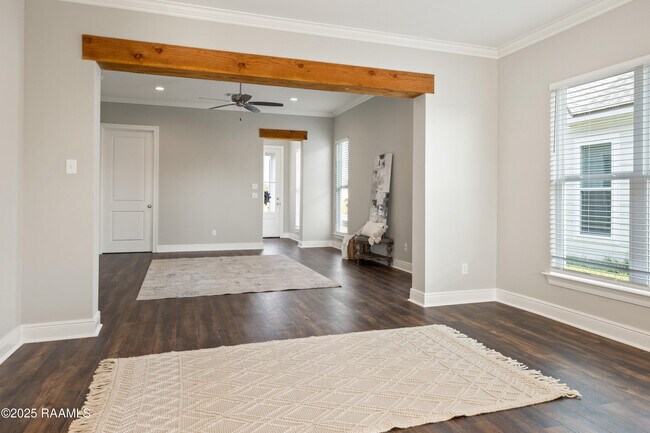 Building Photo - 208 Adry Ln