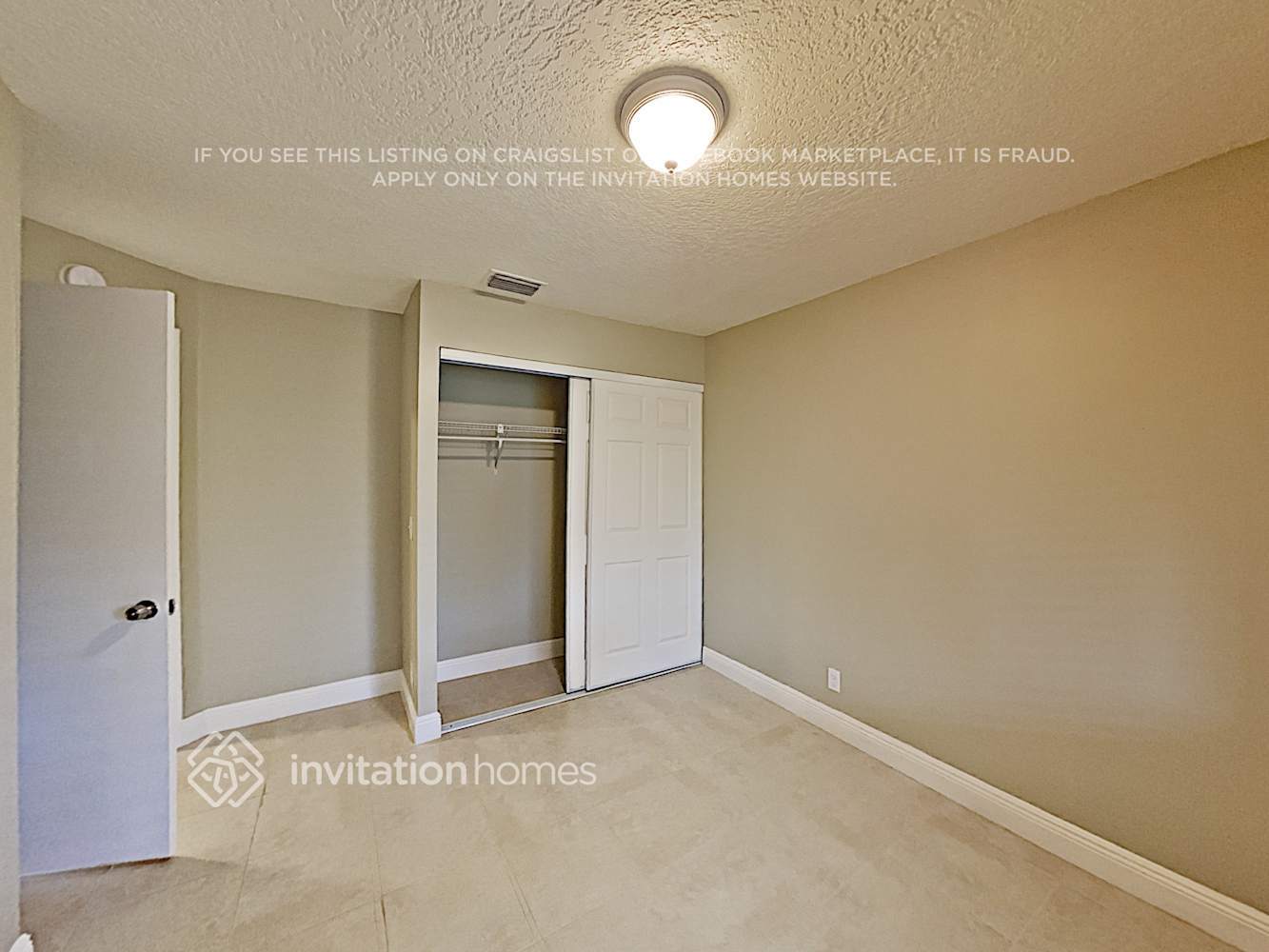 Building Photo - 5888 Strawberry Lakes Cir