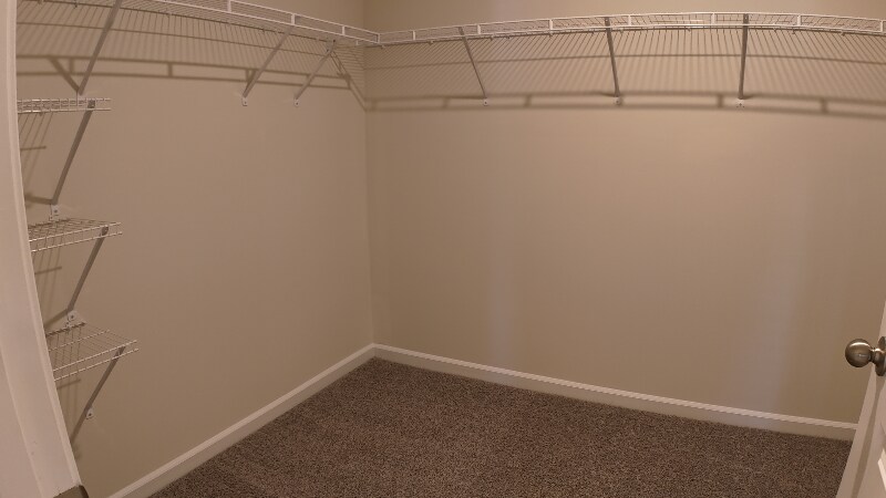 Building Photo - 1030 Roleson Wy