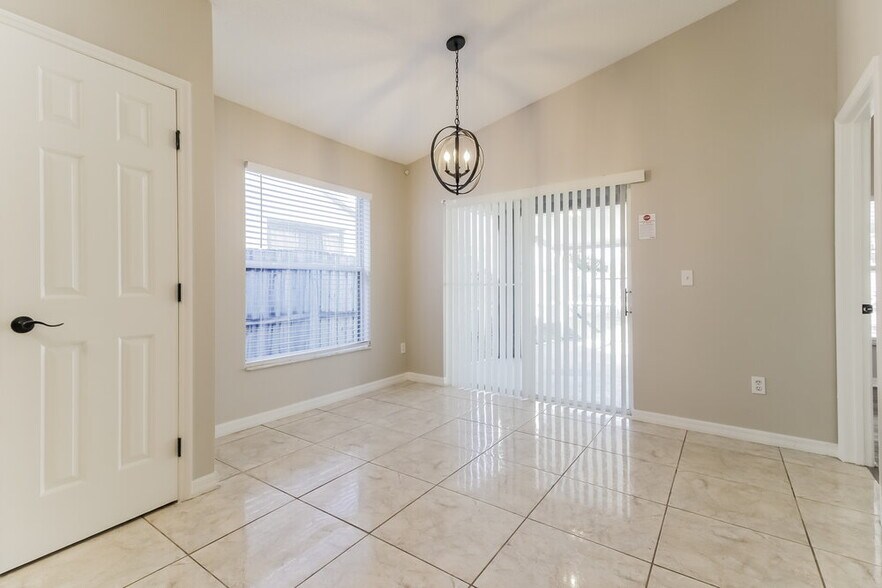 Building Photo - 1149 Whitewood Way