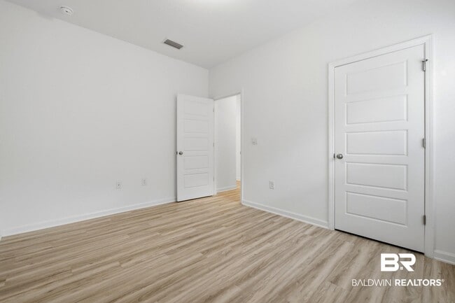 Building Photo - 13861 Antler Hl Rd