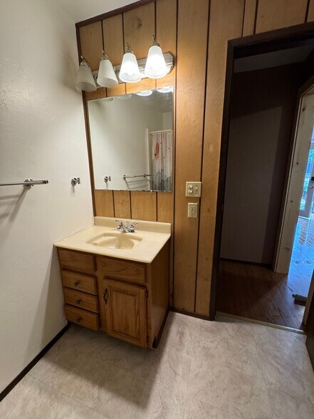 Building Photo - 8535 Steep Pl