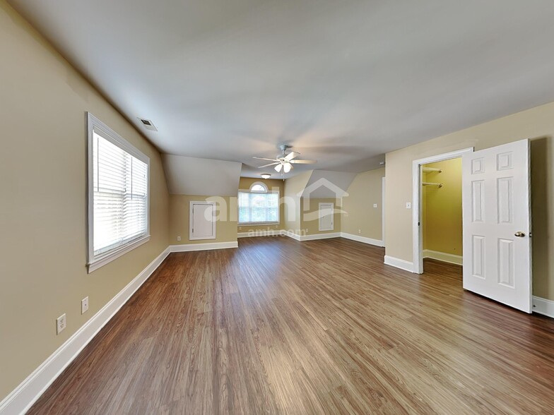 Building Photo - 6504 Professor St