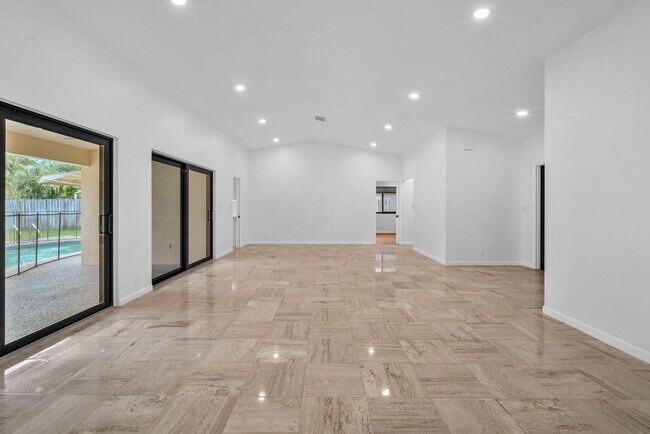 Building Photo - 3020 N 34th St