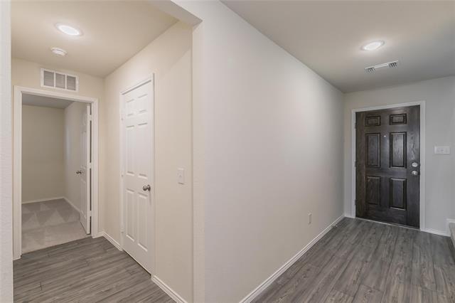 Building Photo - 801 Ozark Path