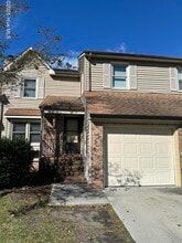 Building Photo - 3439 Regency Dr