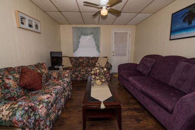 Building Photo - 3 bedroom in Easton PA 18042