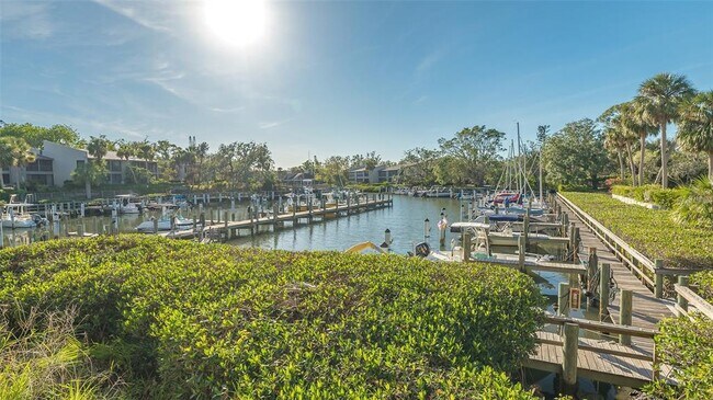 Building Photo - 1633 Boathouse Cir