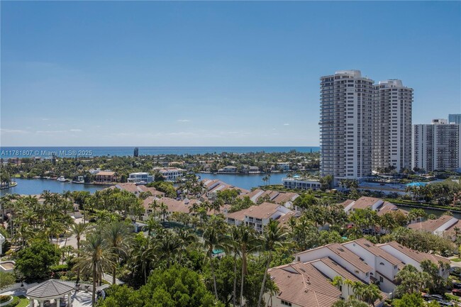 Building Photo - 21055 Yacht Club Dr