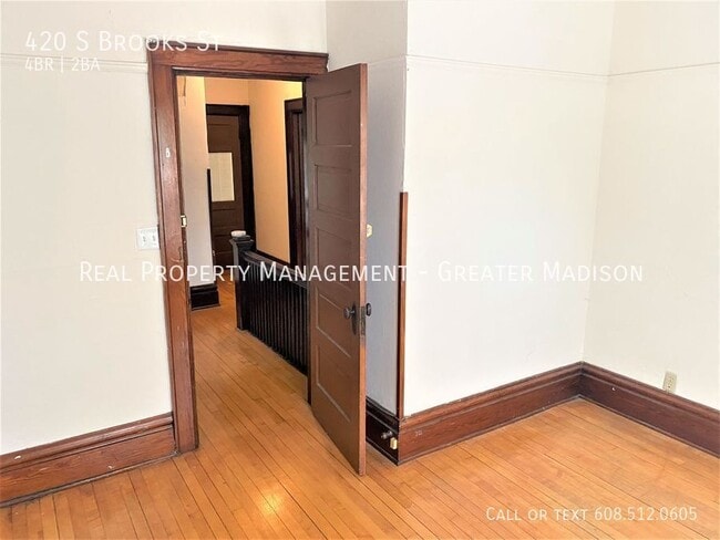 Building Photo - 420 S Brooks St