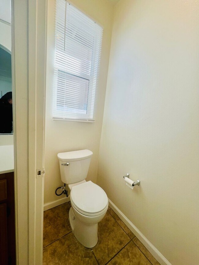 Building Photo - Charming Single-Story 3-Bedroom Home with Bonus Room