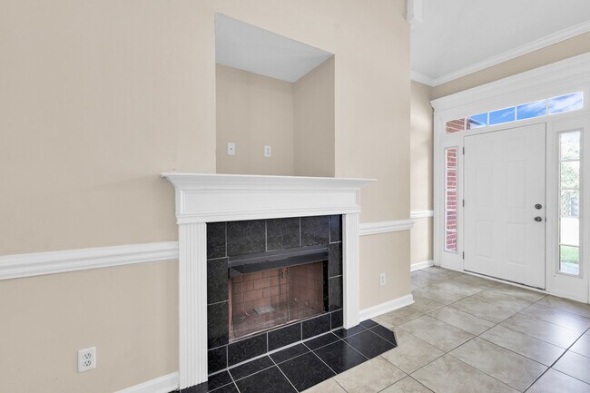 Building Photo - 4 Expedition Way