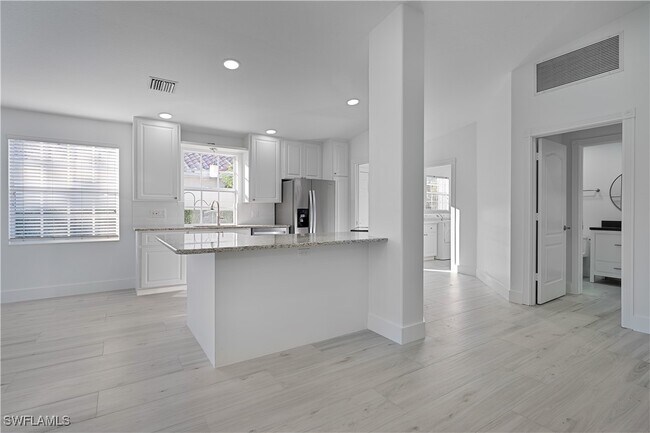 Building Photo - 4768 San Carlo Ct