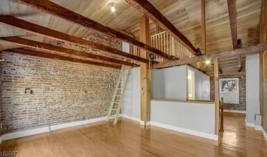 3rd FL: Masterbdrm with vaulted ceilings - 223 Jackson St